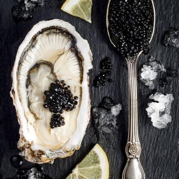 Ostras con Caviar PREMIUM ( 06 ostras)