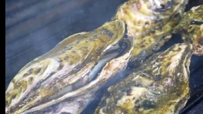 Ostra a la parrilla